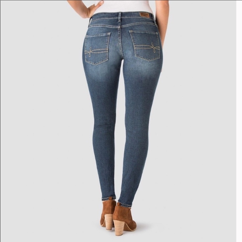 LEVIS JEANS - Picture 3 of 9